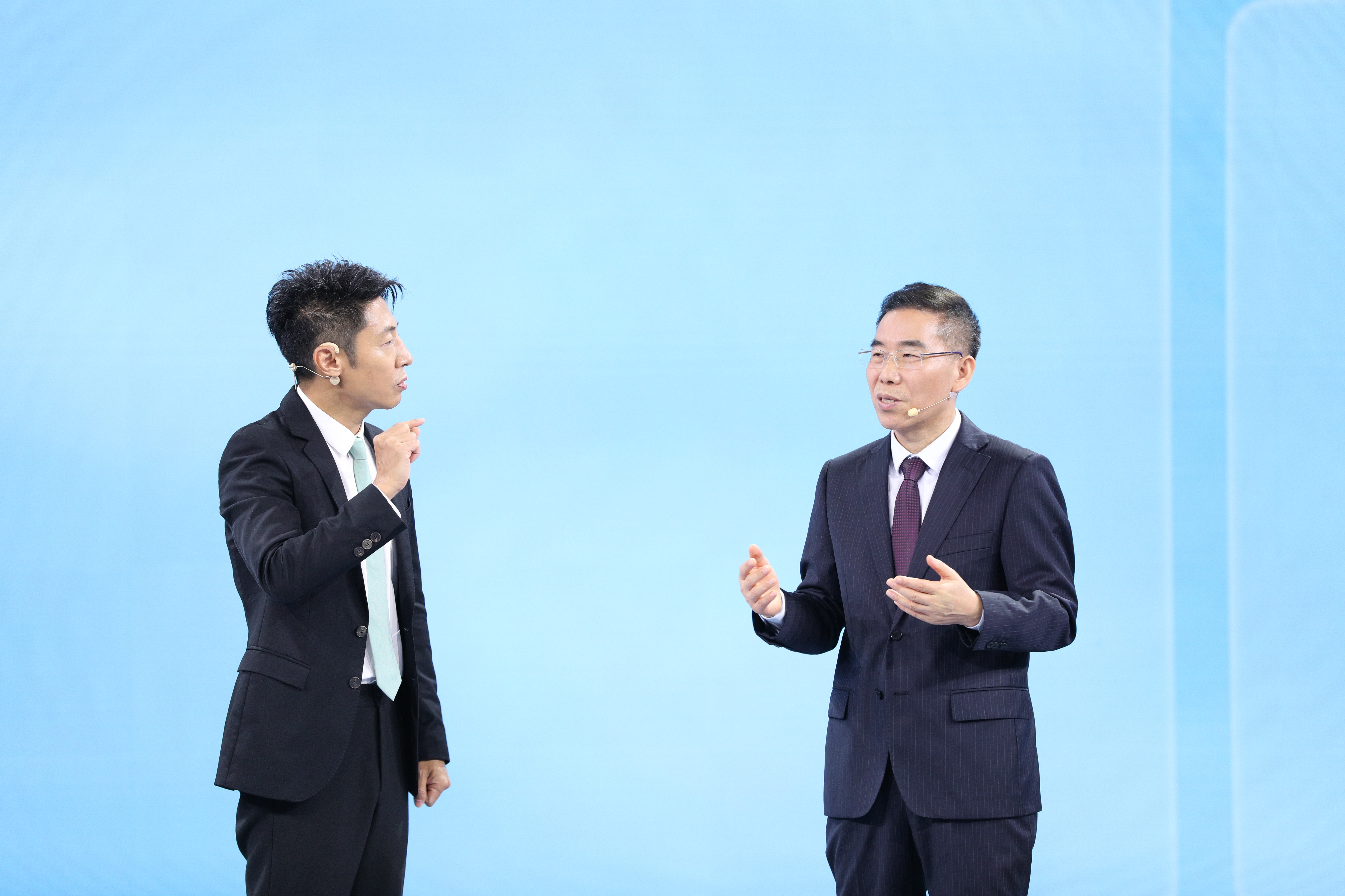 》徐卫林：纺织新力量球王会网页版《开讲啦(图3)